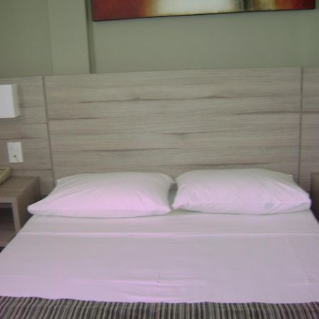 Hotel Linhatur Linhares Zewnętrze zdjęcie
