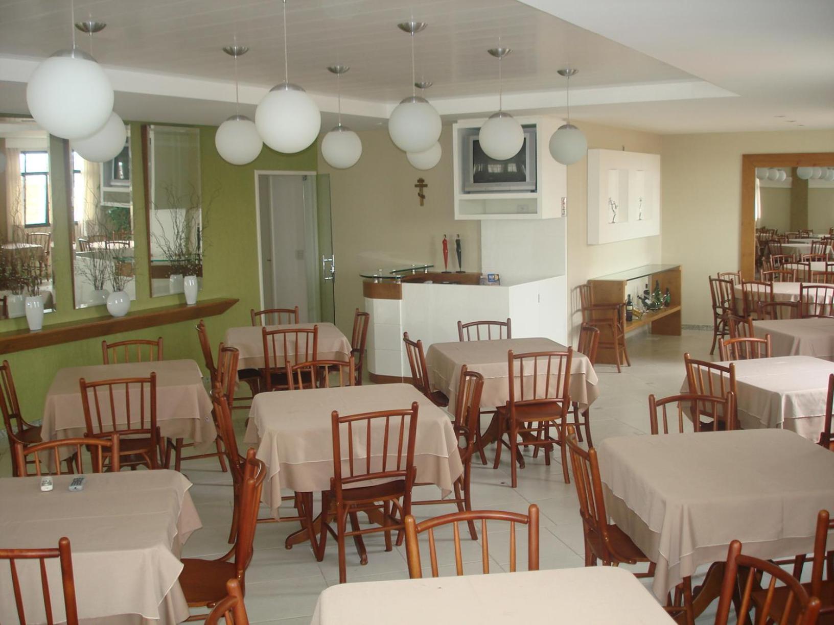 Hotel Linhatur Linhares Zewnętrze zdjęcie